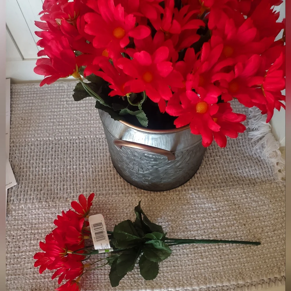 RED FAUX FLOWERS